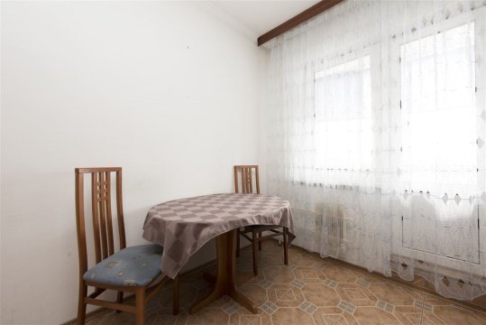 1-к квартира, 10/11 эт., 42м²